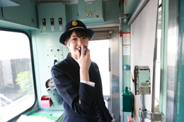 STU48・瀧野由美子、車掌制服姿が「めっちゃ可愛い」と評判