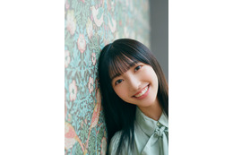 日向坂46・小西夏菜実、愛くるしい笑顔に癒される！初々しいソログラビア！ 画像