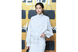 桐谷美玲、泉里香らがドレスアップ姿を披露…!桐谷美玲「GWは公園に子どもと一緒に行けたらいいな」 画像