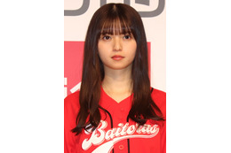 齋藤飛鳥、乃木坂46の生配信に突然乱入！12万人が視聴