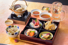 とんでん、母の日&父の日記念の「ハレの日和膳」を期間限定販売 画像