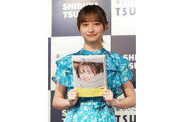 日向坂46・影山優佳、写真集発売!メンバーの反応明かす「優佳ってこんな体してるんだ」 画像