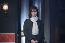 白石麻衣演じる新人刑事が登場!木村拓哉から事件の見立てを聞かれ......『風間公親-教場0-』第7話 画像
