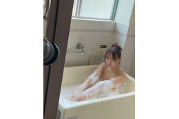 天野きき、泡まみれでセクシーに!バスルームショットにファン興奮 画像