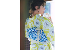 髙橋ひかる、浴衣美人ショットにファン「めっちゃかわいい~」 画像