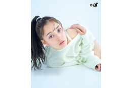 新木優子、デートは大胆なキャミワンピで!? カバンの中身も公開 画像