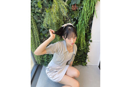 堀未央奈、ミニスカ美脚の新コーデに「可愛すぎ!」の声殺到 画像