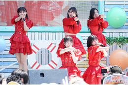 【TIF 2023】九州女子翼、迫力のダンスパフォーマンスで魅了！「最高の夏を作っていきましょう！」 画像