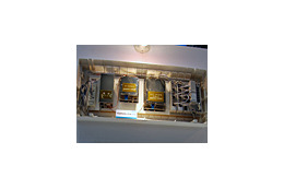 【ケーブルテレビショー2009(Vol.4)】FTTHマルチメディアボックスと1Uで512世帯収納のOLT 画像