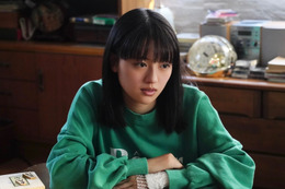 上坂樹里、ドラマ『いちばんすきな花』で田中麗奈の中高生時代を演じて反響 画像
