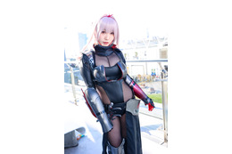 【ピックアップ】コミケ103の会場で見かけた美女コスプレイヤー10名(Vol.1) 画像