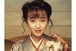 渡辺美奈代、自身の成人式の写真公開で反響 画像