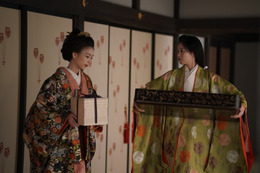 側室を巡る争いがスタート!倫子とお品に陰湿な嫌がらせも......ドラマ『大奥』第2話 画像
