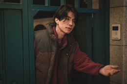 面白すぎて秒で終わってしまう!イ・ドンウク主演韓ドラ『殺し屋たちの店』今週は愉快な叔父×姪エピも! 画像