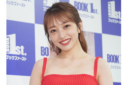 向井地美音、ビキニで魅せる美ボディ!SNSのオフショに「実に…けしからん」 画像