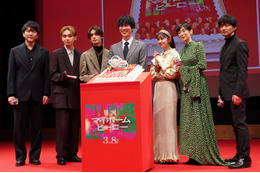 齋藤飛鳥、両親役の佐々木蔵之介&木村多江から絶賛され歓喜も「ハードル上げすき」と悲鳴 画像