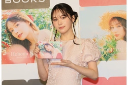 那須ほほみ、自身初のカレンダー発売に喜び!「お風呂で濡れているショットは楽しみに見て」 画像