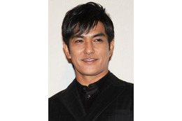 北村一輝、役作りのため歯を9本抜いた過去 総額は「車買えるくらい」 画像