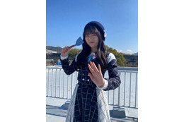 STU48 今村美月&沖侑果、お好み焼きの美しいヘラ上げを競う「ヘラ-1グランプリ」に挑む 画像