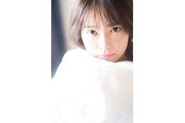 AKB48小田えりな、1st写真集タイトルは「青春の時刻表」 表紙はドアップの1枚 画像