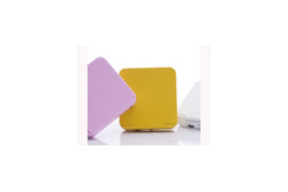 BLUEDOT、3色カラバリで雑貨感覚の4.7型液晶ポータブルDVDプレーヤー 画像