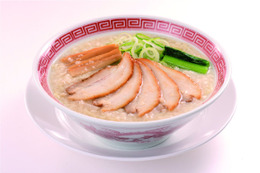幸楽苑に新商品「塩とんこつらーめん」期間限定で登場 画像