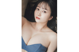 「blt graph.vol.102」に江籠裕奈、僕青・秋田莉杏、都丸紗也華が登場 ポストカード公開 画像