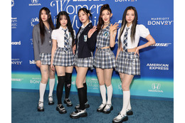 NewJeans、「Bubble Gum」ショート動画が400万回再生突破!“投げキッス”などカメラワークも反響 画像