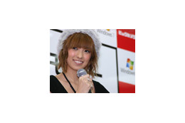【フォトレポート】アッキーナがWindows 7発売を祝福 画像