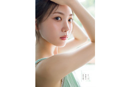 櫻坂46・谷口愛季、凛とした美しさで魅せる夏グラビア 画像