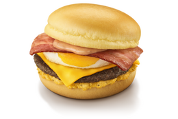 マクドナルド「月見バーガー」新作発表!3種の「倍月見」も登場 画像