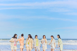 日向坂46二期生が表紙&巻頭に登場!「日向坂46らしさ」「二期生の尊さ」にフォーカス。 画像