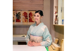 アンミカ、新CMで“女将さん”役に挑戦! 凛とした着物ショット公開 画像