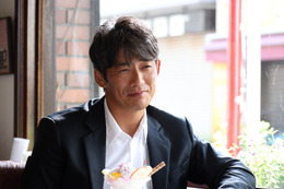 反町隆史&杉野遥亮から最新コメント到着! W主演ドラマ『オクラ』初回放送 画像