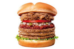 ロッテリア10月の“肉の日”は期間限定「ごろごろボロネーゼバーガー」のキングサイズ! 画像