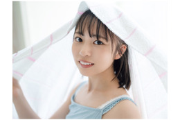 日向坂46・正源司陽子のあどけない笑顔を激写! 思い出の湖畔で決めポーズも『グラビアチャンピオン』VOL.6 画像
