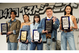 池田美優がベストジーニスト3年連続受賞、初受賞の目黒蓮に“殿堂入り”するためのアドバイス! 画像