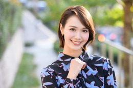 元宝塚の大澤サラ、オスカープロモーションに所属! 「バラエティーなどにも挑戦したい」 画像