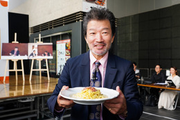 スター食堂とキム兄がコラボ!「昭和カルボナーラ」発売開始 画像