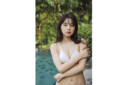 NGT48卒業後初! 本間日陽、3rd写真集でちょっぴり大胆な水着やランジェリー姿に 画像
