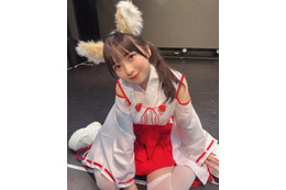 池本しおり、3年ぶりの“巫女さん”姿! 獣耳×白ニーハイで可愛くセクシーに… 画像