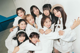 “えびちゅう”の笑顔輝く！ 私立恵比寿中学、9人全員で『B.L.T.』登場