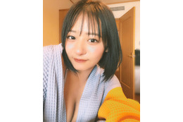 すみぽん、美貌&美バスト捉えた“至近距離”ショットにファン注目!「ドキッとした」「可愛すぎる」 画像
