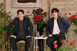 東方神起がゲスト出演!大ファンの中島健人が素顔明かす!16日放送『日曜日の初耳学』 画像