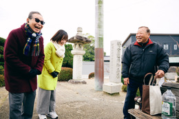 『ブラタモリ』新シリーズ「伊勢神宮への旅」第一夜が明日放送！  ご当地グルメ・焼きハマグリに舌鼓 画像