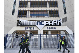 「つい上を見てしまう」とファンも吐露…韓国球場死亡事故から10日 “トップ不在”の市と管理団体に批判の声 画像