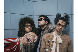 King Gnu、新曲『TWILIGHT!!!』のジャケット公開! インパクト抜群の最新アーティストビジュアルも 画像