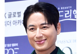 “14歳下の日本人ファン”と結婚した韓国俳優、10年間悩む症状を告白 娘のレーザー治療にも言及 画像