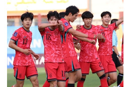 韓国vs北朝鮮の“南北対決”は実現ならず サッカーU-17アジア杯、両国ともに4強敗退で決勝逃す 画像