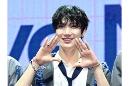 NCT・テン、故郷バンコクの夜を熱狂で包む!感謝と情熱あふれるソロステージに 画像